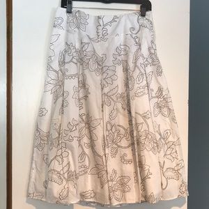 Apt 9 skirt